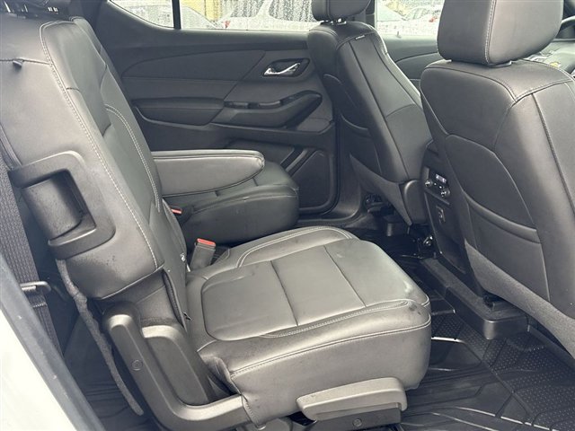 Used 2023 Chevrolet Traverse LT w/ LPO, Floor Liner Package image 25