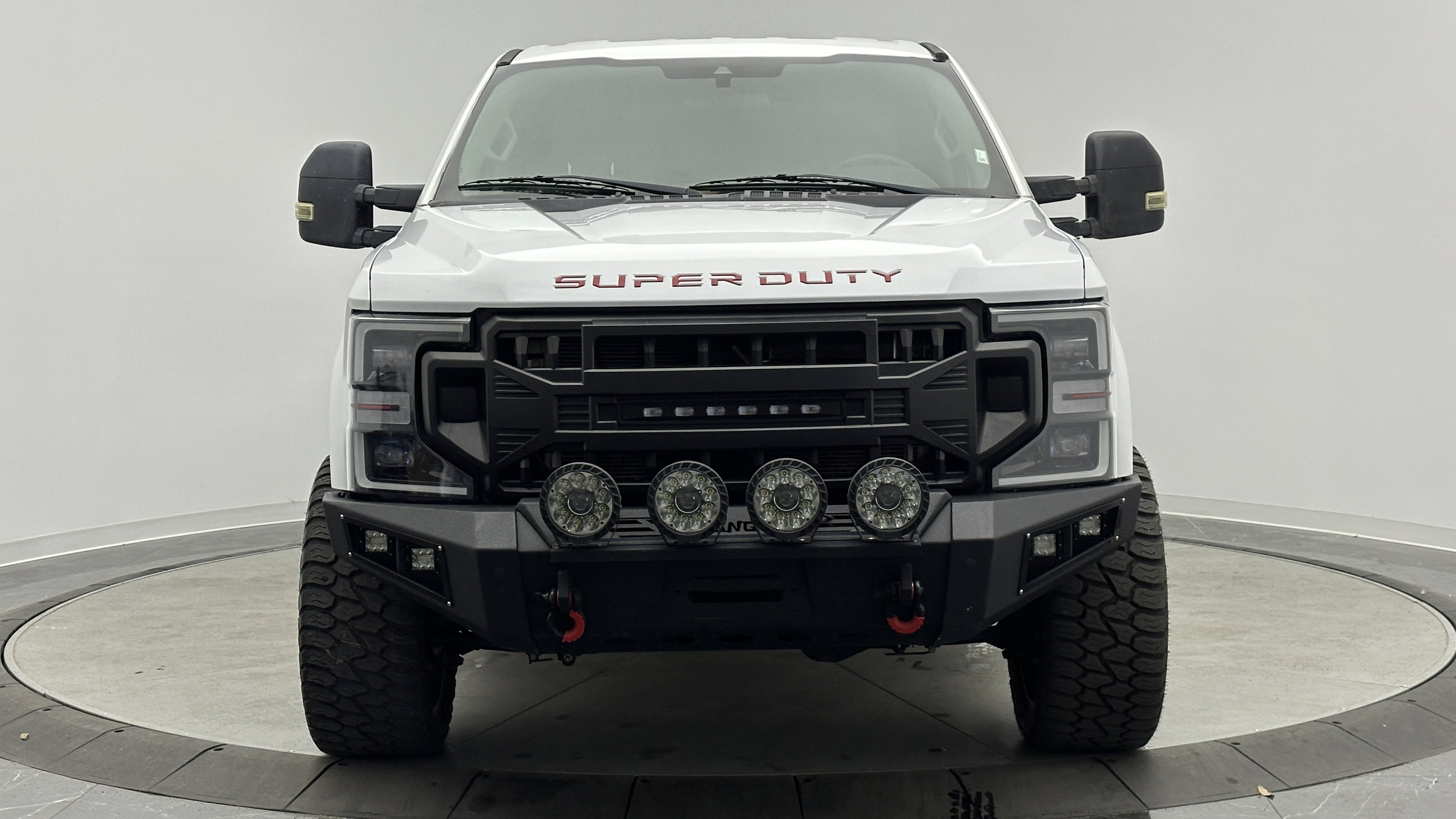 Used 2022 Ford F250 XLT image 2