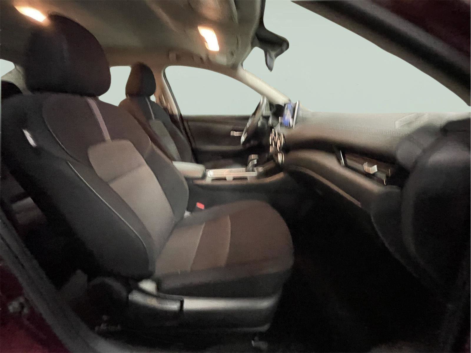 Used 2023 Nissan Sentra SV image 21