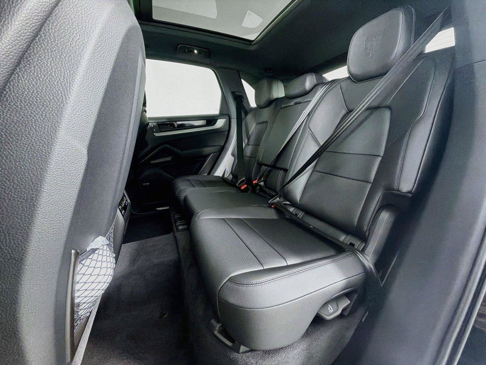 New 2026 Porsche Cayenne AWD/4WD image 22