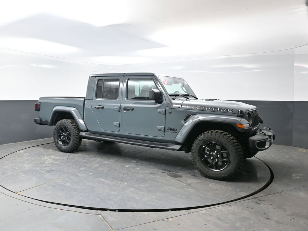 Used 2025 Jeep Gladiator High Tide image 5