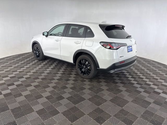Certified 2026 Honda HR-V Sport image 9