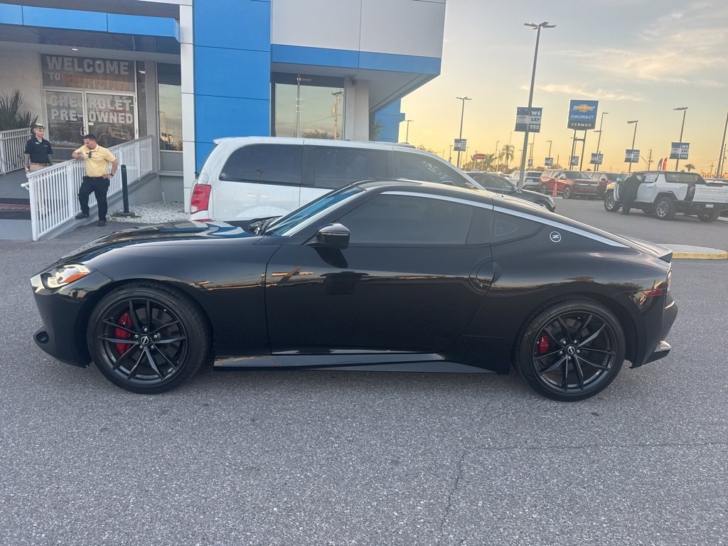 Used 2024 Nissan Z Performance w/ Floor Mat Package image 4