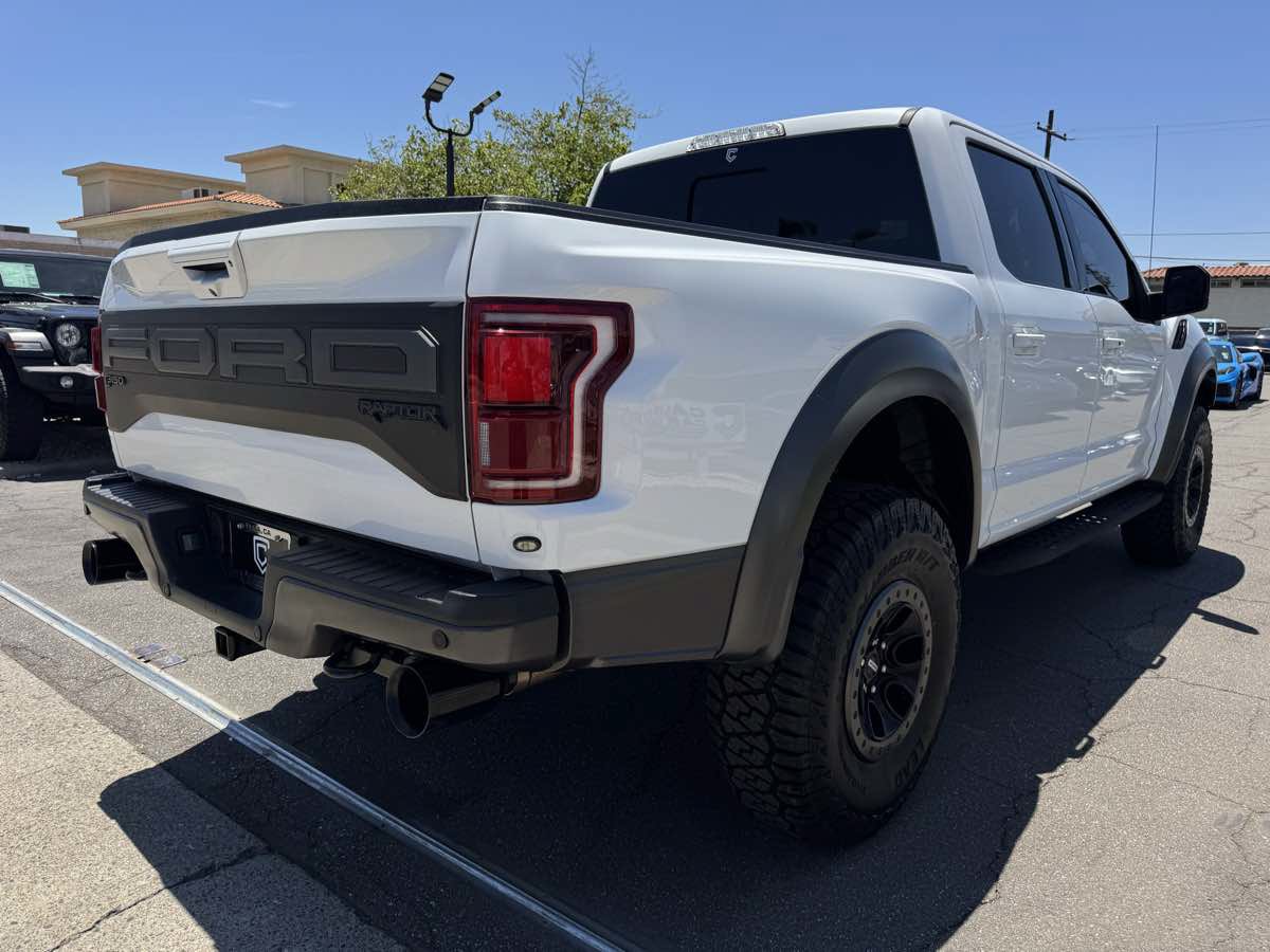 Used 2020 Ford F150 Raptor w/ Equipment Group 802A Luxury AWD/4WD image 8