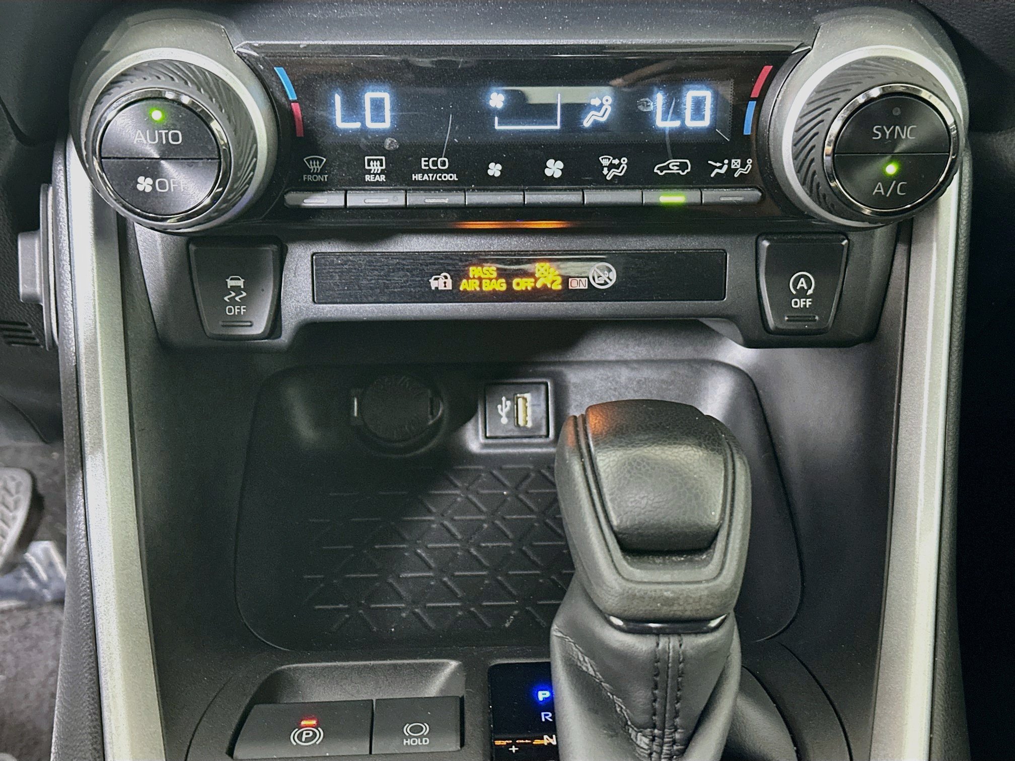 Certified 2023 Toyota RAV4 XLE w/ Convenience Package FWD image 23