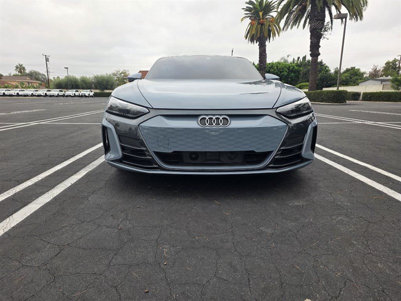 Used 2023 Audi e-tron GT Prestige AWD/4WD image 9