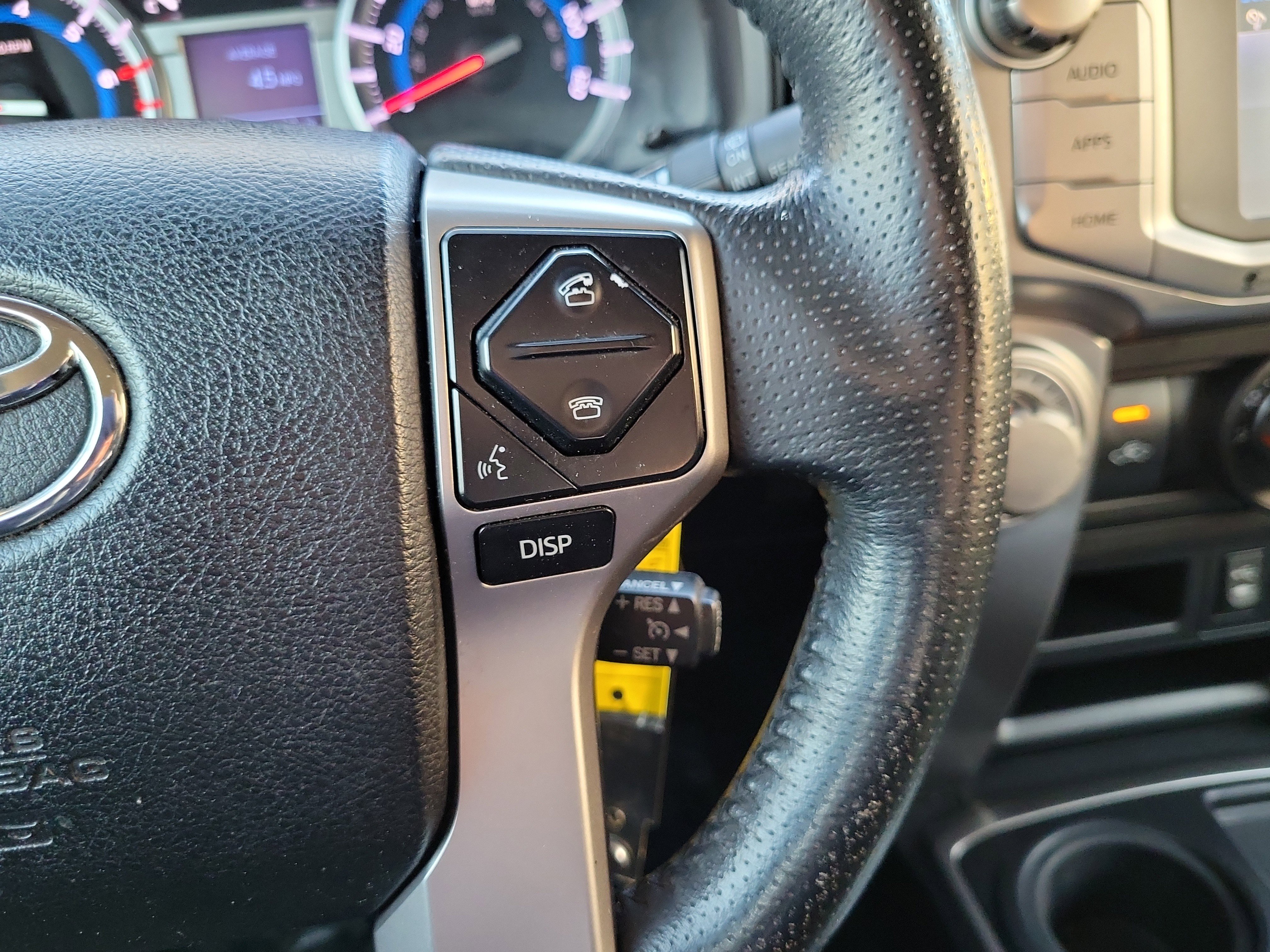 Used 2014 Toyota 4Runner SR5 image 17