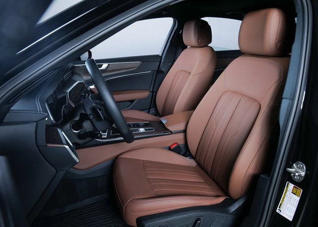 Certified 2025 Audi A6 Premium Plus image 10