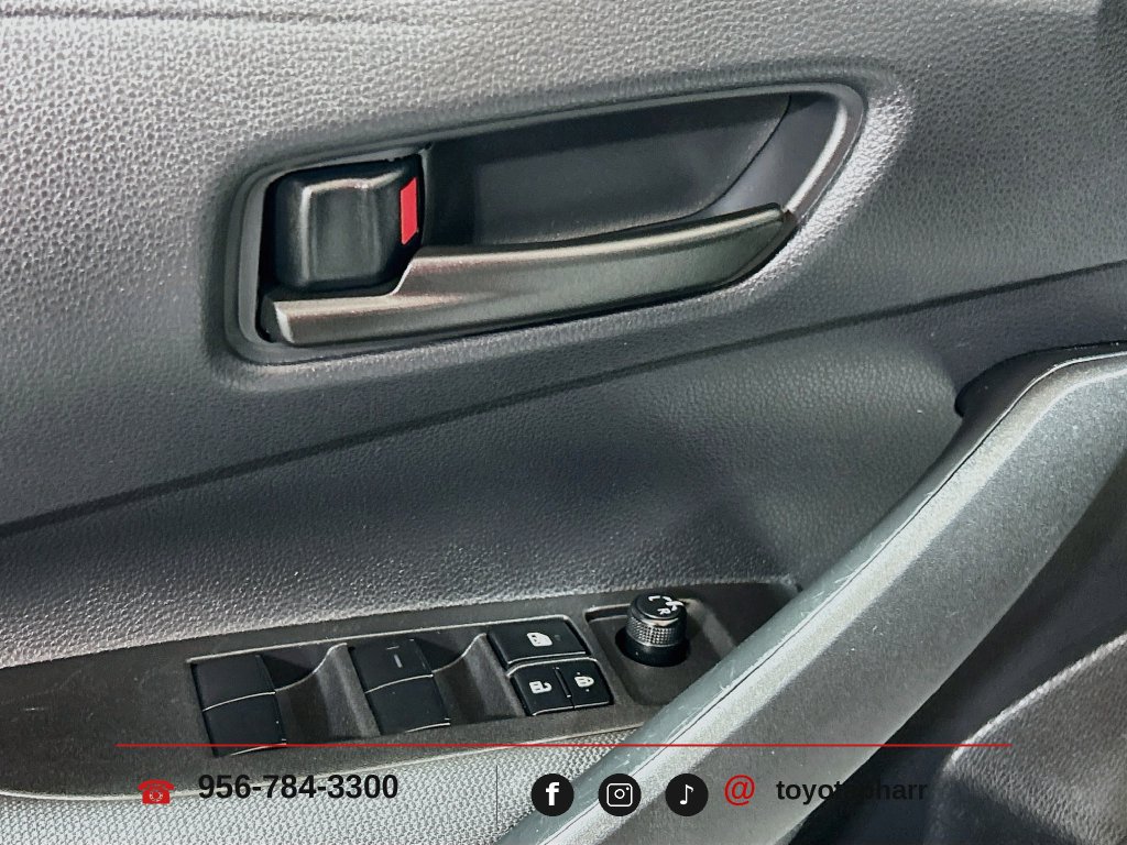 Used 2025 Toyota Corolla LE FWD image 16