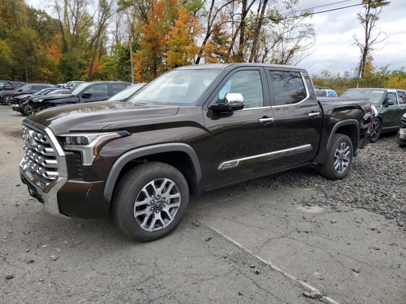 Used 2025 Toyota Tundra Platinum image 2
