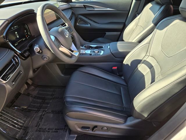 Certified 2025 INFINITI QX60 Luxe w/ Black Edition AWD/4WD image 11