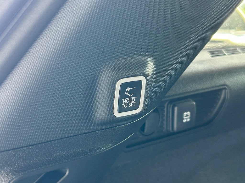 New 2025 Jeep Grand Cherokee Summit AWD/4WD image 36