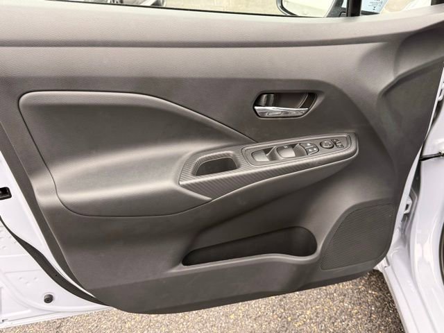 New 2025 Nissan Versa SV w/ Trunk Package FWD image 10