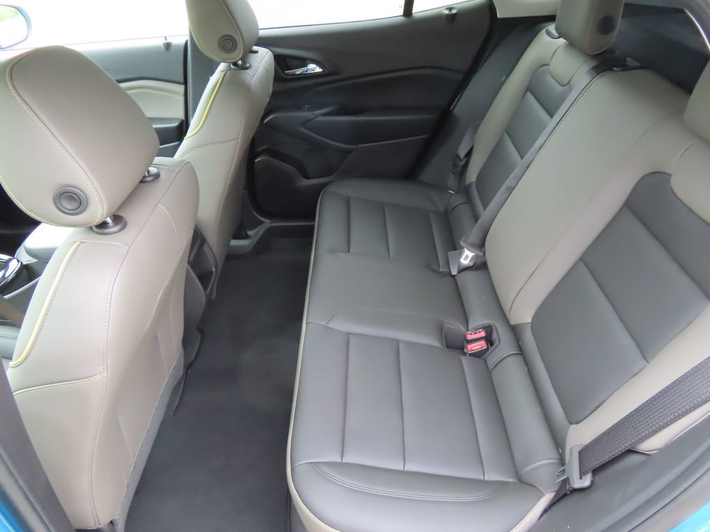 New 2026 Chevrolet Trax ACTIV w/ Driver Confidence Package FWD image 22