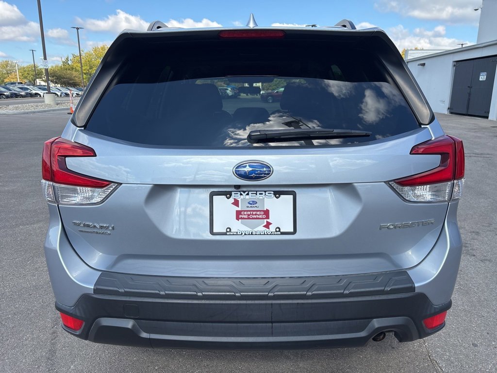 Certified 2022 Subaru Forester Premium image 4