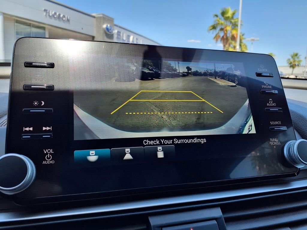 Used 2022 Honda Accord Sport image 6