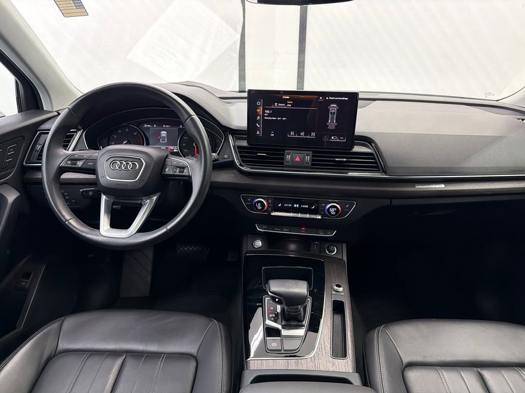 Used 2023 Audi Q5 2.0T Premium w/ Convenience Package AWD/4WD image 25