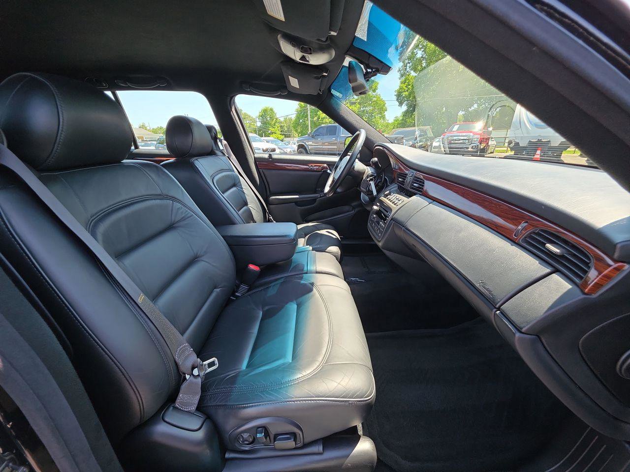 Used 2000 Cadillac De Ville w/ Comfort/Convenience Pkg FWD image 8