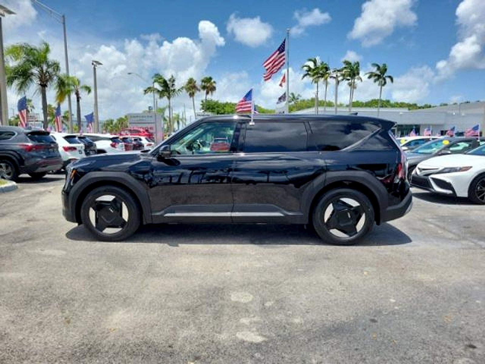Used 2026 Kia EV9 Light RWD image 4