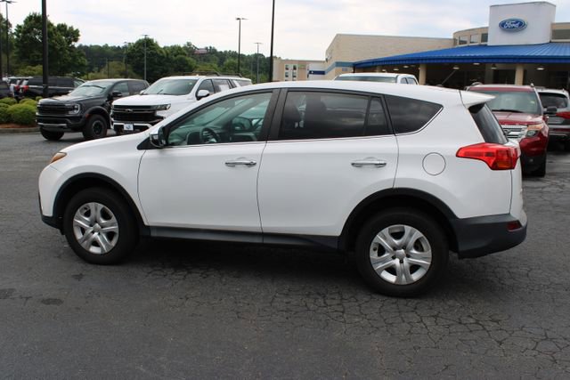 Used 2015 Toyota RAV4 LE AWD/4WD image 11