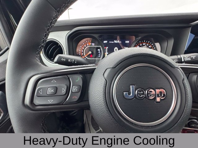 Certified 2026 Jeep Gladiator Sport AWD/4WD image 31