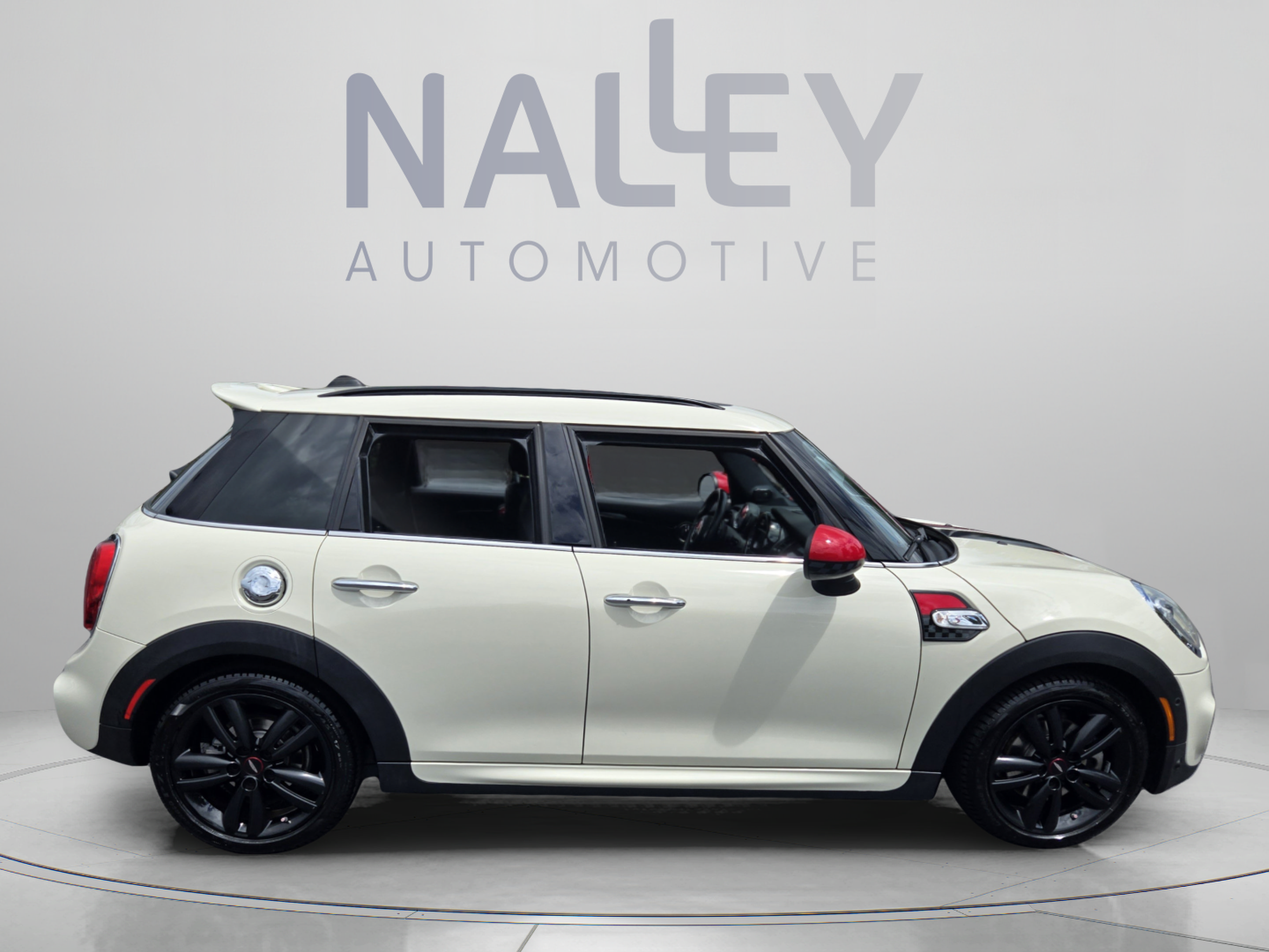 Used 2018 MINI Cooper S FWD image 6