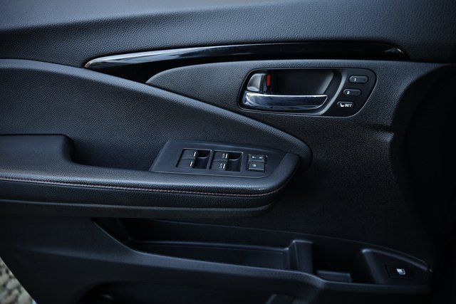 Used 2023 Honda Ridgeline Black Edition image 15