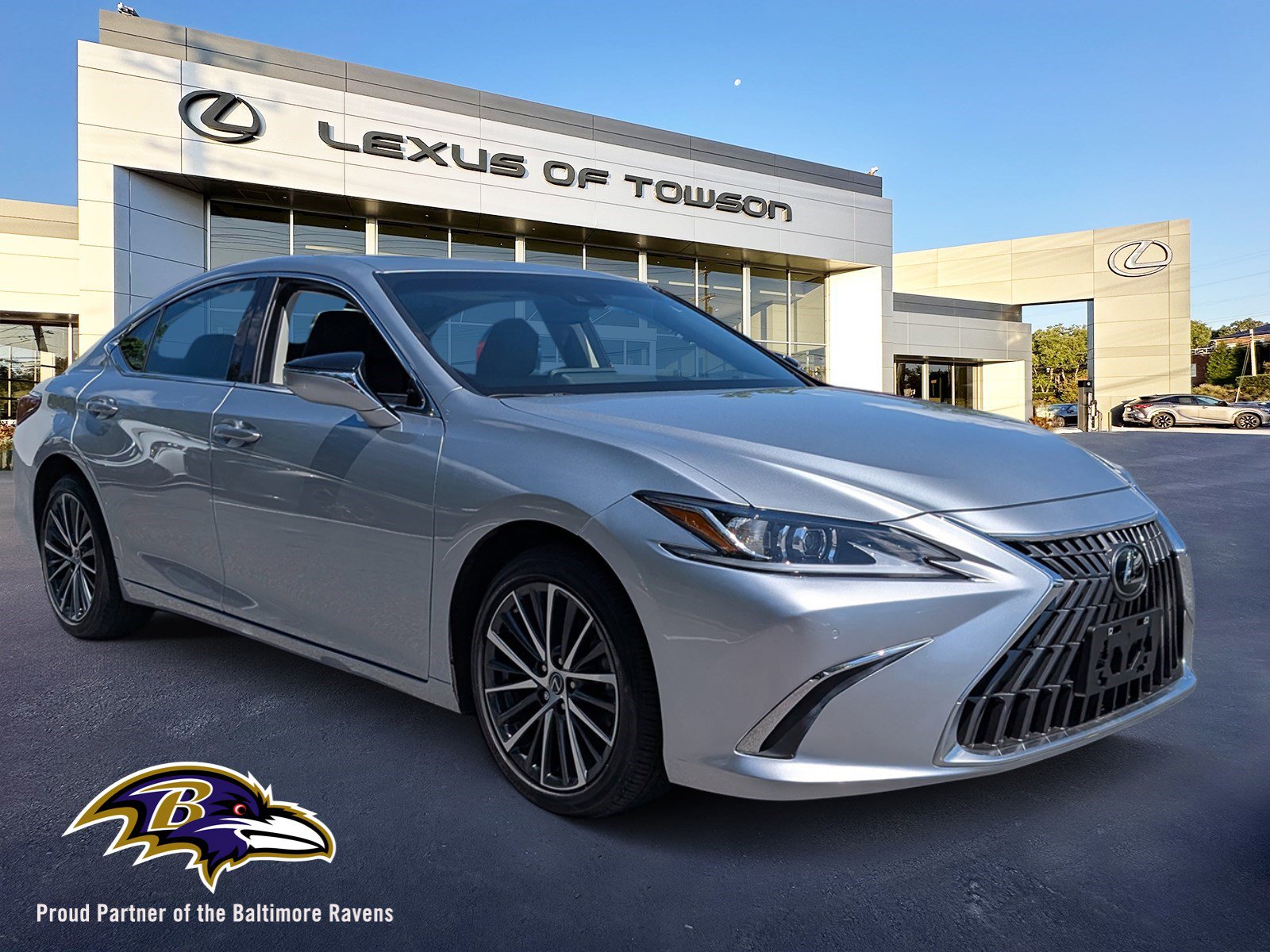 Used 2023 Lexus ES 250 w/ Premium Package