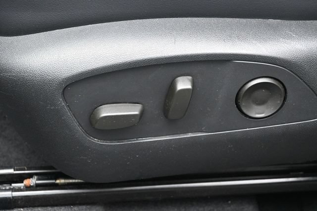 Used 2026 Buick Enclave Sport Touring AWD/4WD image 17