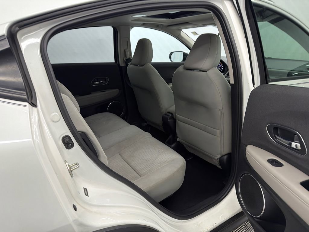 Used 2019 Honda HR-V EX image 16