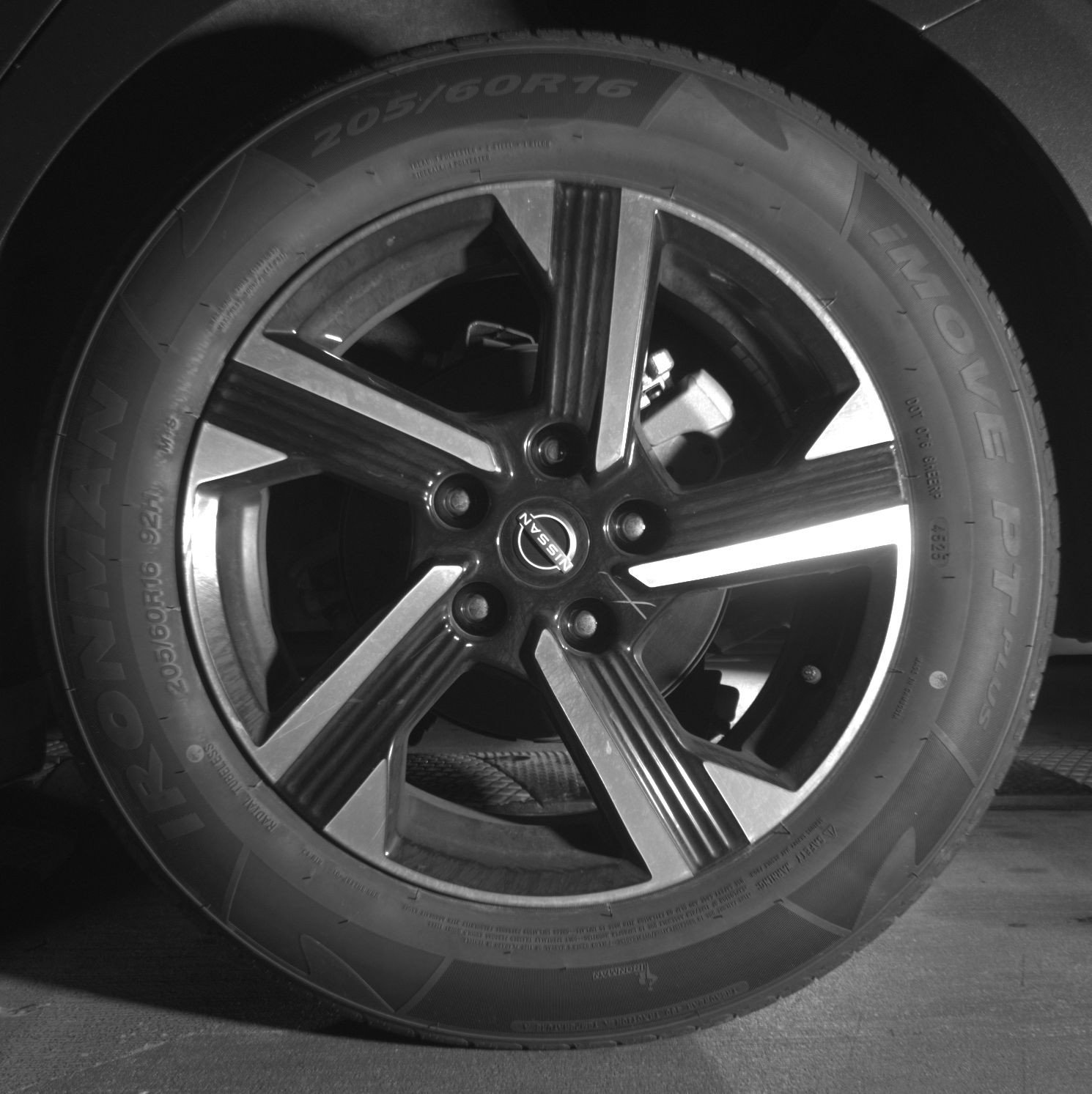 Used 2025 Nissan Sentra SV FWD image 14