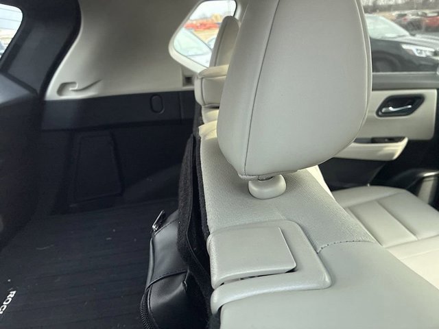 Used 2024 Nissan Rogue SV w/ SV Premium Package image 21