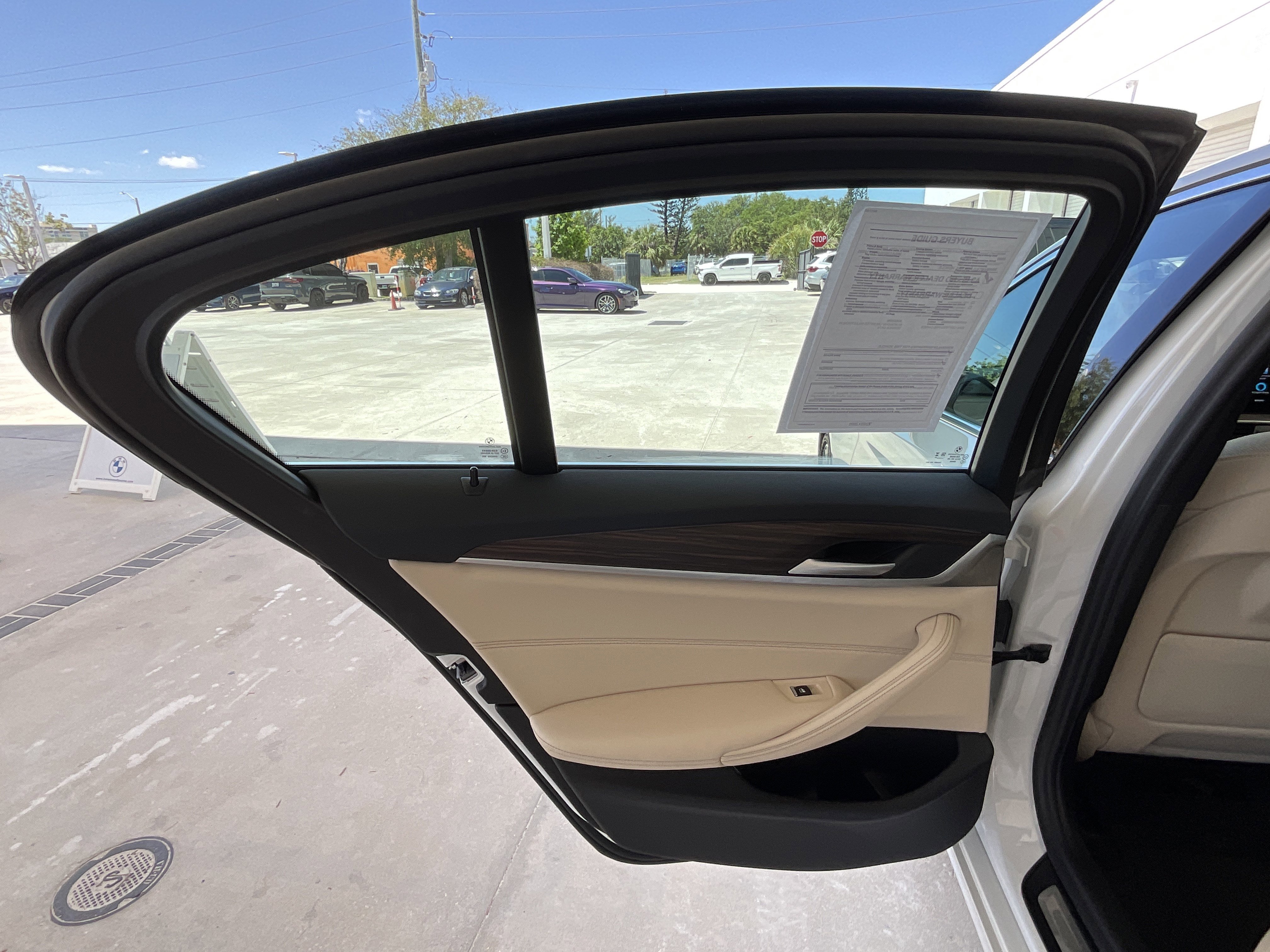 Certified 2023 BMW 530i w/ Convenience Package image 22