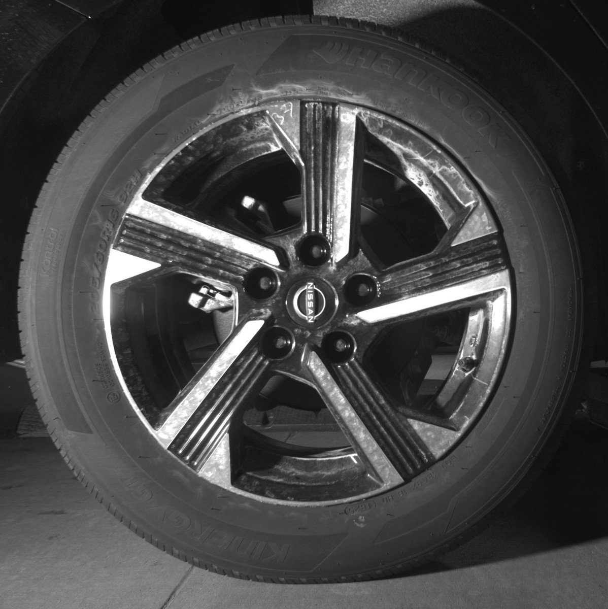 Used 2025 Nissan Sentra SV FWD image 15