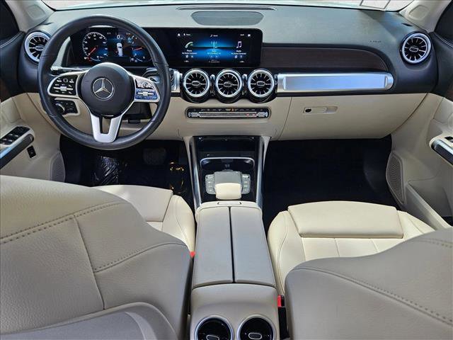 Used 2023 Mercedes-Benz GLB 250 image 16