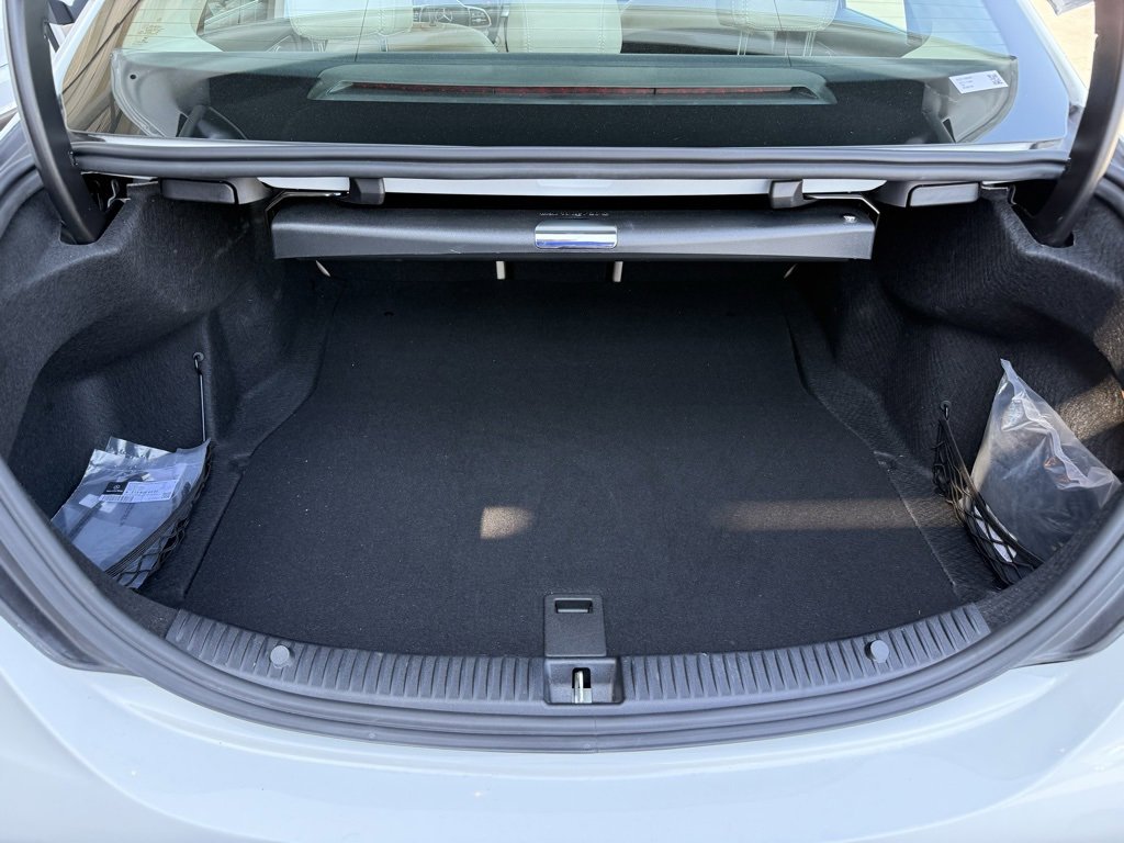 Used 2019 Mercedes-Benz C 300 Sedan image 19