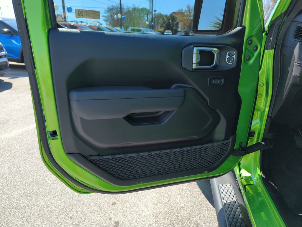 New 2026 Jeep Gladiator Mojave AWD/4WD image 18