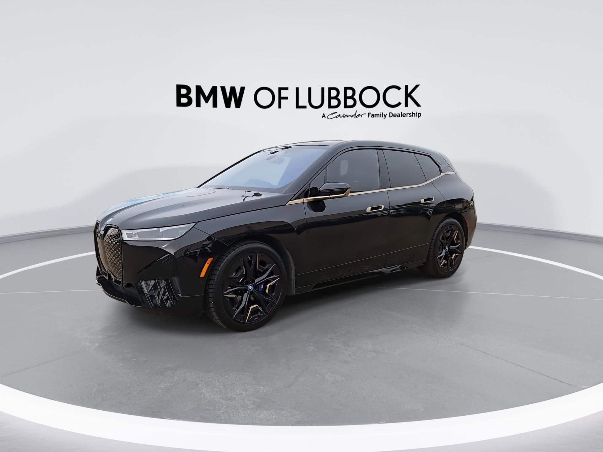 Used 2023 BMW iX M60 w/ Executive Package AWD/4WD image 4