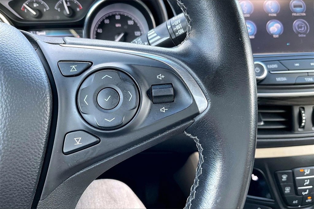 Used 2020 Buick Envision Preferred image 19