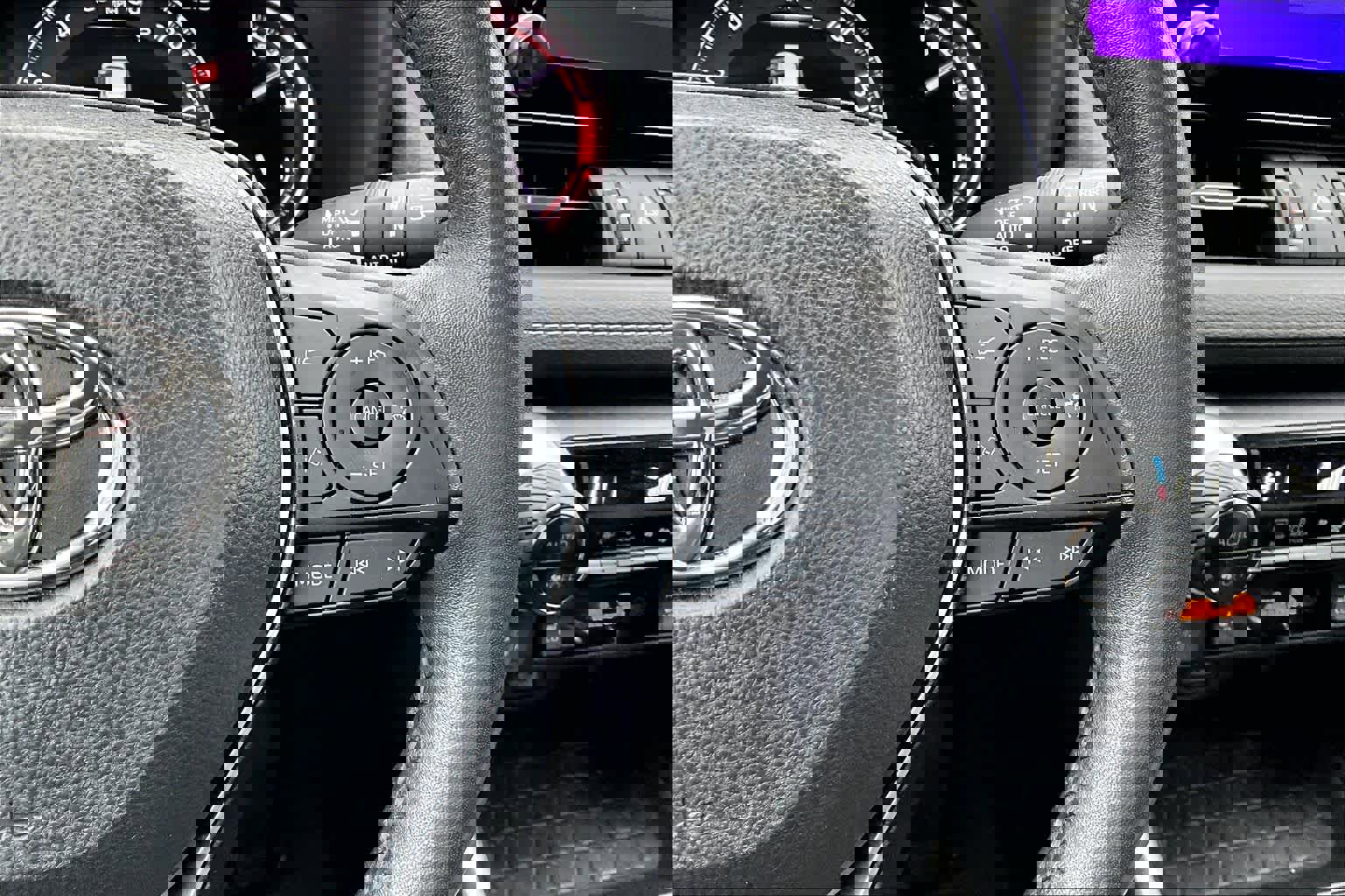 Certified 2023 Toyota RAV4 XLE Premium image 24