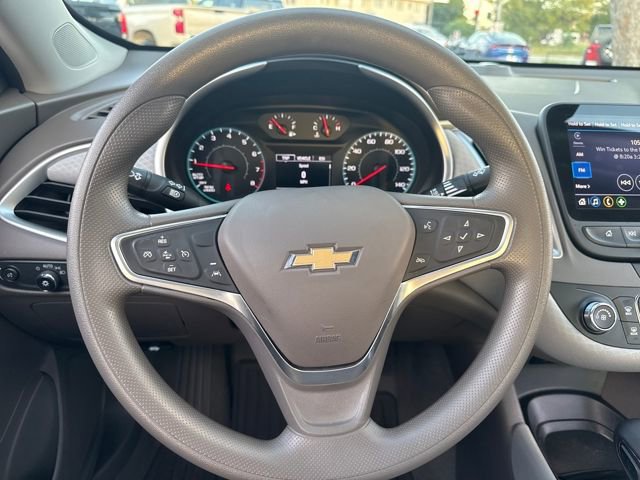 Used 2023 Chevrolet Malibu LS image 14