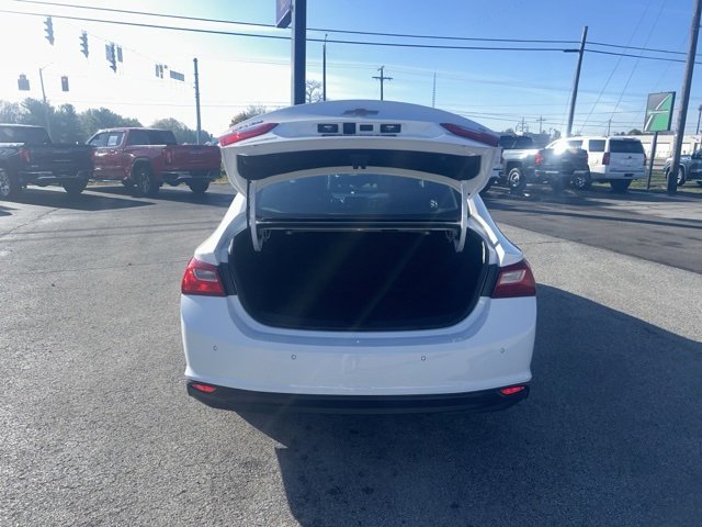 Used 2024 Chevrolet Malibu LT image 11