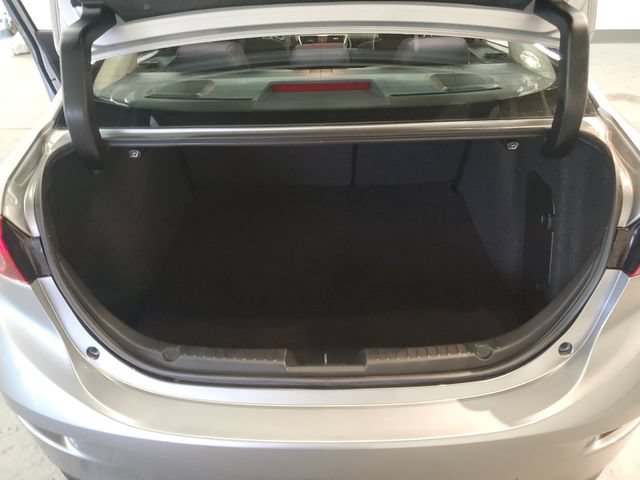 Used 2016 MAZDA MAZDA3 i Touring w/ Popular Equipment Package FWD image 24