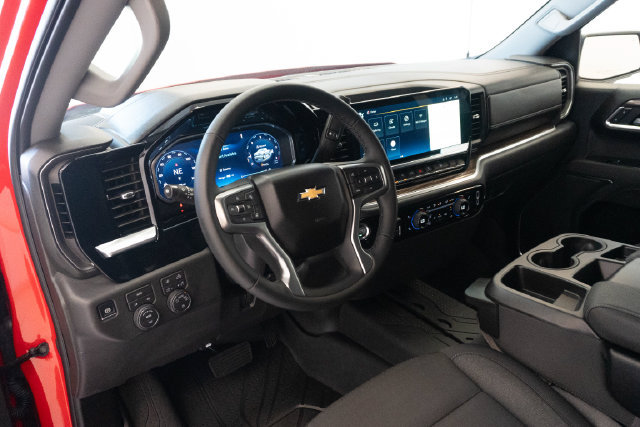Used 2026 Chevrolet Silverado 1500 LT w/ All Star Edition Plus AWD/4WD image 3