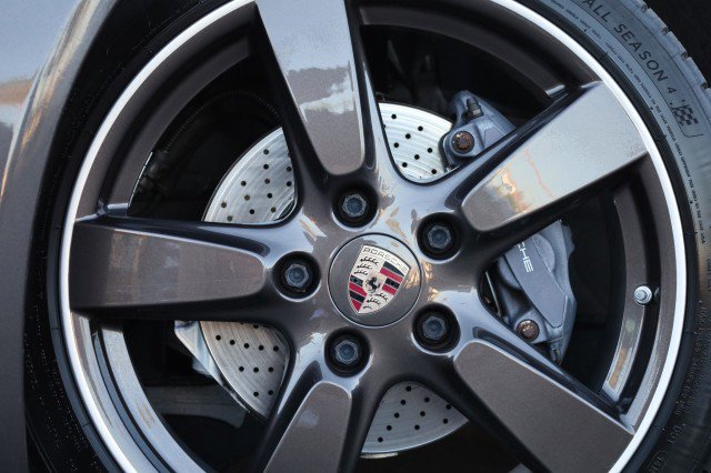 Used 2015 Porsche Cayman image 45