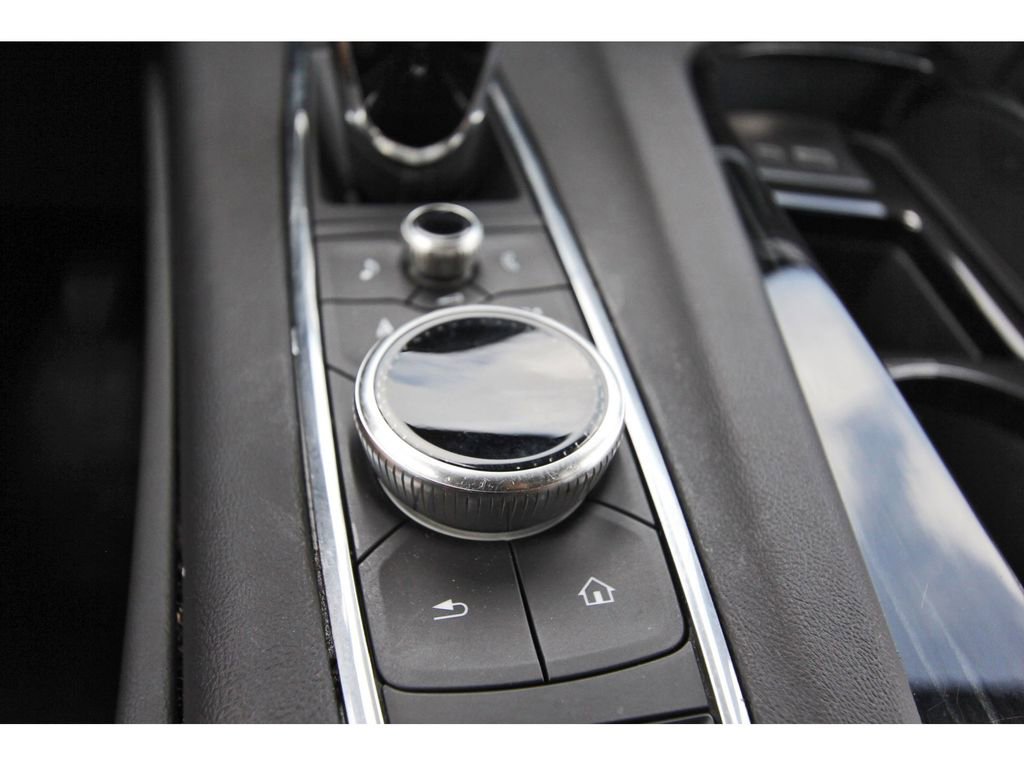 Certified 2024 Cadillac Escalade Sport image 27