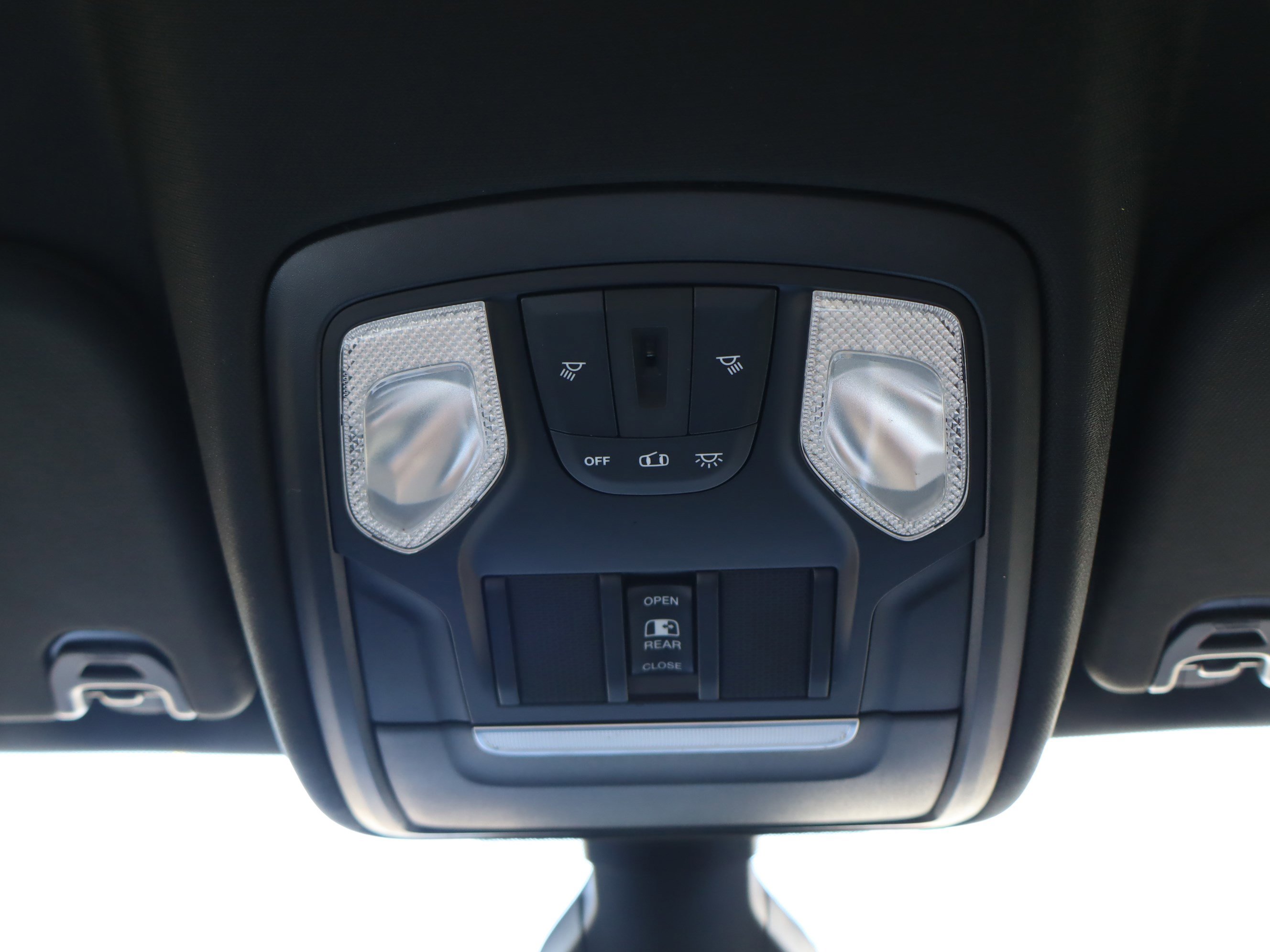 Used 2021 RAM 1500 Big Horn image 30