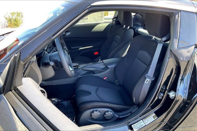 New 2026 Nissan Z Sport w/ Floor Mat Package RWD image 7