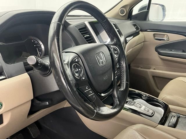 Used 2016 Honda Pilot Elite image 11