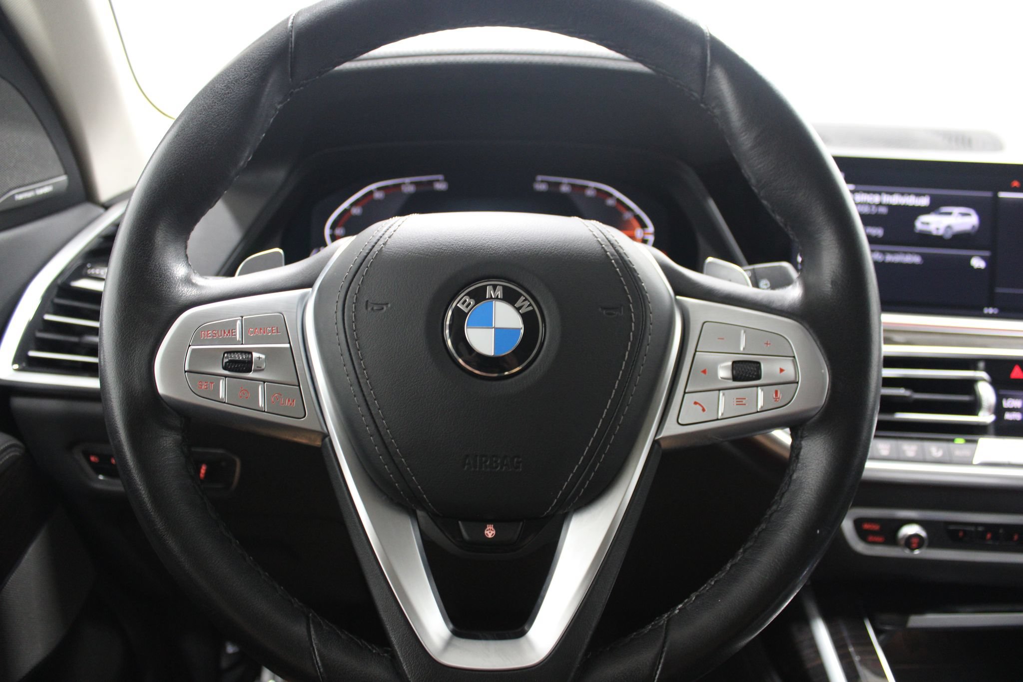 Used 2021 BMW X7 xDrive40i w/ Executive Package AWD/4WD image 34